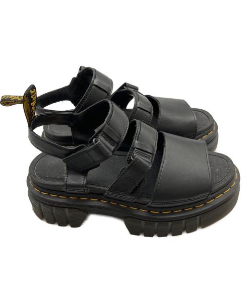 Dr.Martens（ドクターマーチン）Dr.Martens (ドクターマーチン) Ricki 3 Strap サンダル ブラック サイズ:24.5cmの古着・服飾アイテム