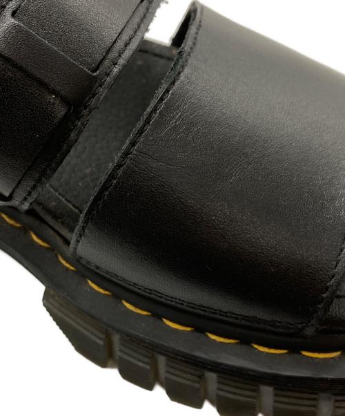 Dr.Martens（ドクターマーチン）Dr.Martens (ドクターマーチン) Ricki 3 Strap サンダル ブラック サイズ:24.5cmの古着・服飾アイテム