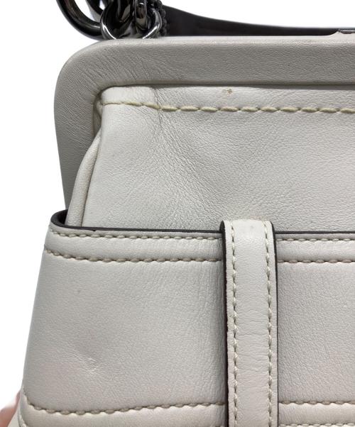 COACH（コーチ）COACH (コーチ) がま口ハンドバッグ/8A12 アイボリーの古着・服飾アイテム