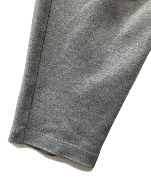 LOUIS VUITTON（ルイ ヴィトン）LOUIS VUITTON (ルイ ヴィトン) パッチロゴスウェットパンツ/RM152Q H7Y43WJI5 グレー サイズ:Ｓの古着・服飾アイテム