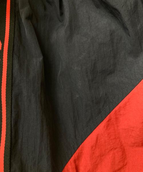 UMBRO（アンブロ）UMBRO (アンブロ) COGNOMEN (コグノーメン) WINDBREAKER/UMBC-JK-M01 ネイビー×レッド サイズ:Ｌの古着・服飾アイテム