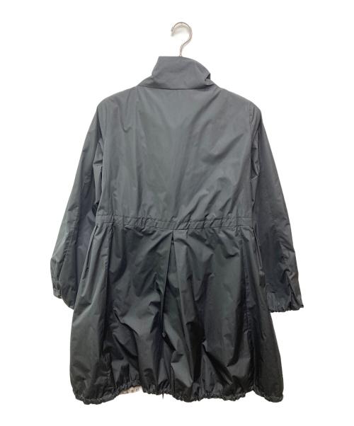 HERNO（ヘルノ）HERNO (ヘルノ) リバーシブルナイロンロングコート ブラック×ベージュ サイズ:42の古着・服飾アイテム