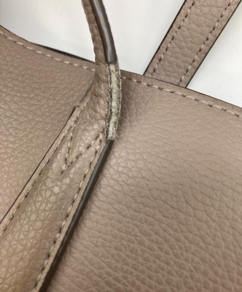 TORY BURCH（トリーバーチ）TORY BURCH (トリーバーチ) 2WAY WALKER SATCHEL/73625 ベージュの古着・服飾アイテム