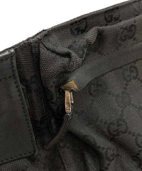 GUCCI（グッチ）GUCCI (グッチ) GGキャンバス ウエストポーチ/28566 ブラックの古着・服飾アイテム