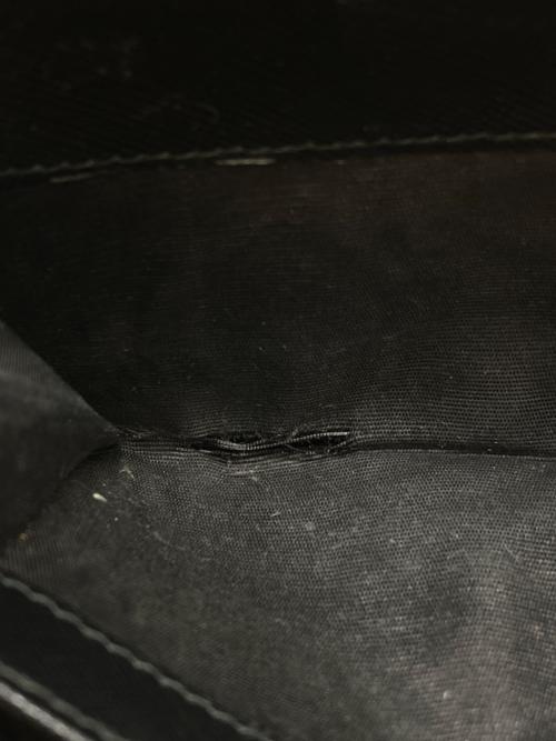 PRADA（プラダ）PRADA (プラダ) サフィアーノ2つ折り財布 ブラックの古着・服飾アイテム