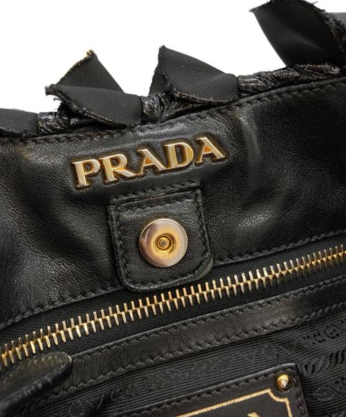 PRADA（プラダ）PRADA (プラダ) ギャザーフリルハンドバッグ/BR4176 ブラックの古着・服飾アイテム