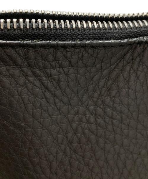 Maison Margiela（メゾンマルジェラ）Maison Margiela (メゾンマルジェラ) レザークラッチバッグ/S55WH0010 ブラックの古着・服飾アイテム