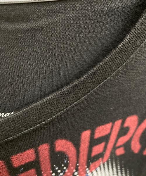 JOJO（ジョジョノ奇妙ナ冒険）JoJo (ジョジョノ奇妙ナ冒険) GLAM (グラム) グラフィックTシャツ ブラック サイズ:Ｍの古着・服飾アイテム