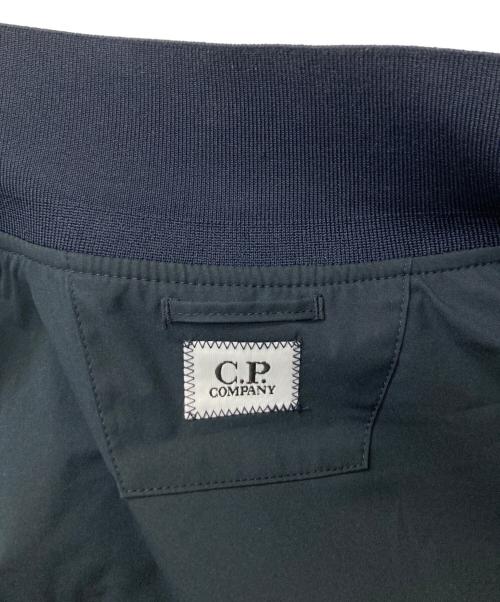C.P COMPANY（シーピーカンパニー）C.P COMPANY (シーピーカンパニー) プロテックレンズボンバージャケット/20CMOW012A 110264A ネイビー サイズ:Ｍの古着・服飾アイテム