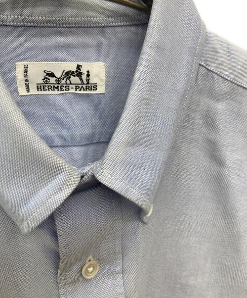 HERMES（エルメス）HERMES (エルメス) セリエボタンエンブレム刺繍シャツ ブルー サイズ:40-15 3/4の古着・服飾アイテム
