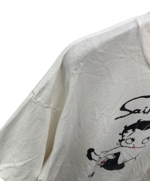 SAINT MICHAEL（セントマイケル）SAINT MICHAEL (セントマイケル) BTY SS TEE/SM-HR1-0000-C40 ホワイト サイズ:ＸＬの古着・服飾アイテム
