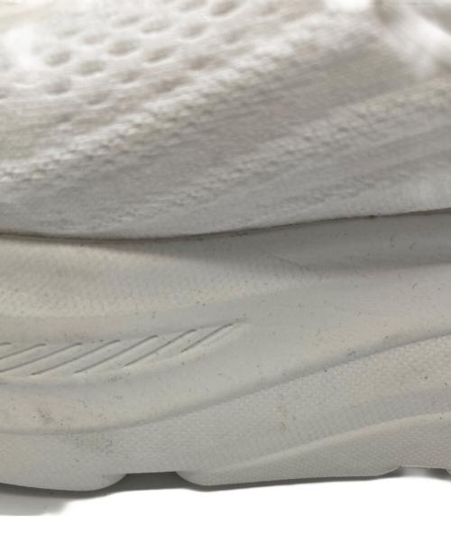 HOKAONEONE（ホカオネオネ）HOKAONEONE (ホカオネオネ) BONDI 9/1162011WWH ホワイト サイズ:26cmの古着・服飾アイテム