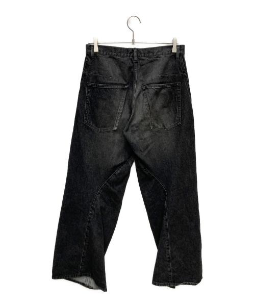 NVRFRGT（ネヴァーフォーゲット）NVRFRGT (ネヴァーフォーゲット) 3D TWISTED WIDE LEG/EXO232P01 グレー サイズ:1の古着・服飾アイテム