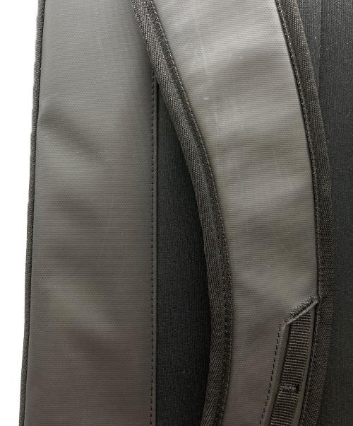 Db（ディービー）Db (ディービー) Ramverk 26L リュック ブラックの古着・服飾アイテム