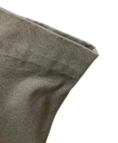 AURALEE（オーラリー）AURALEE (オーラリー) WASHED FINX POLYESTER CHINO PANTS/A9AP01PN カーキ サイズ:4の古着・服飾アイテム