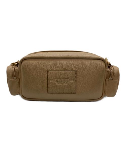 MARC JACOBS（マークジェイコブス）MARC JACOBS (マークジェイコブス) THE LEATHER CARGO BAG/2S4HSH085H02 ベージュの古着・服飾アイテム