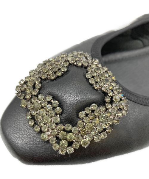 Manolo Blahnik（マノロブラニク）Manolo Blahnik (マノロブラニク) HANGISIビジューフラットパンプス ブラック サイズ:23の古着・服飾アイテム
