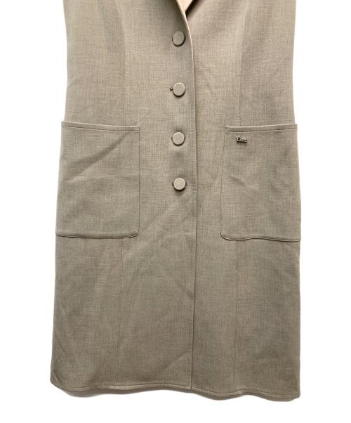 Rene（ルネ）Rene (ルネ) フロントボタンロングジレ ベージュ サイズ:38の古着・服飾アイテム