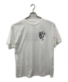 MM6 Maison Margiela（エムエムシックスメゾンマルジェラ）の古着「Numbering Logo T-Shirt」｜ホワイト