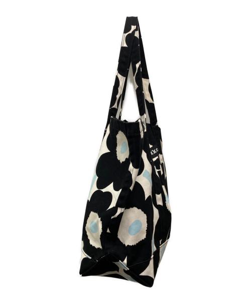 marimekko（マリメッコ）marimekko (マリメッコ) PERUSKASSI PIENI UNIKKO 2/トートバッグ ブラックの古着・服飾アイテム