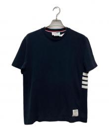 Thom Browne（トムブラウン）の古着「ラインデザインTシャツ」｜ネイビー