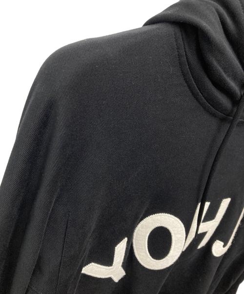 Y-3（ワイスリー）Y-3 (ワイスリー) M Y LTR HDY PARKER YOHJI LETTERS HOODIE ブラック サイズ:Lの古着・服飾アイテム