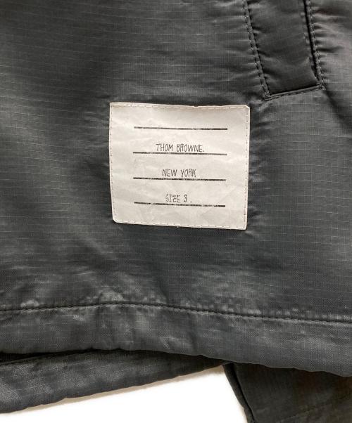 Thom Browne（トムブラウン）Thom Browne (トムブラウン) フーデッドジャケット/MJT143A-03764035 グレー サイズ:3の古着・服飾アイテム