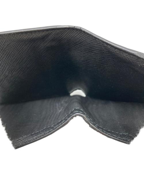 PRADA（プラダ）PRADA (プラダ) Saffiano Triangle Card Holder ブラックの古着・服飾アイテム
