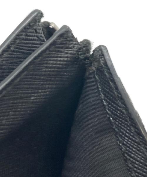 PRADA（プラダ）PRADA (プラダ) Saffiano Triangle Card Holder ブラックの古着・服飾アイテム