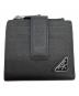 PRADA（プラダ）の古着「Saffiano Triangle Card Holder」｜ブラック