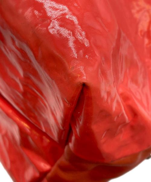 PLEATS PLEASE（プリーツプリーズ）PLEATS PLEASE (プリーツプリーズ) シワ加工PVCハンドバッグ/PP32-AG602 レッドの古着・服飾アイテム