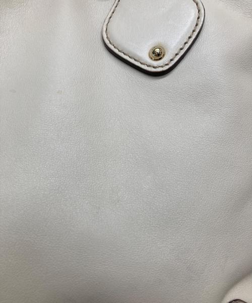 GUCCI（グッチ）GUCCI (グッチ) レザーハンドバッグ アイボリーの古着・服飾アイテム