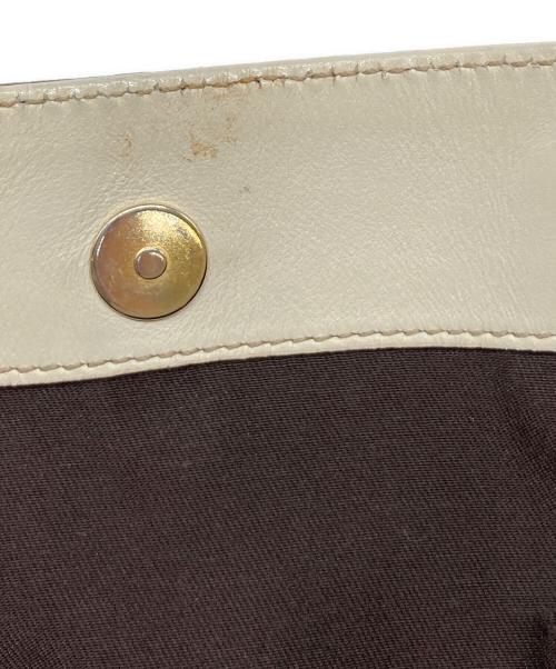 GUCCI（グッチ）GUCCI (グッチ) レザーハンドバッグ アイボリーの古着・服飾アイテム