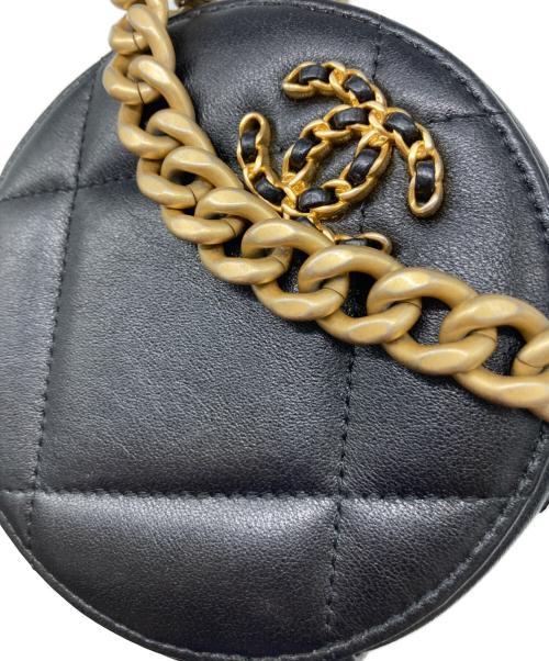 CHANEL（シャネル）CHANEL (シャネル) 19ラウンド チェーンショルダーバッグ ブラックの古着・服飾アイテム