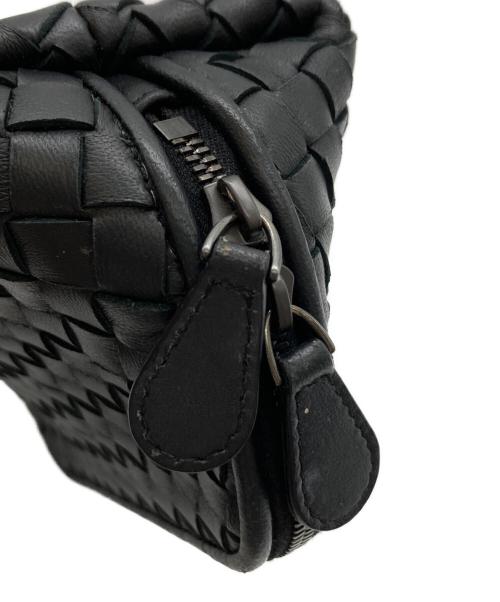 BOTTEGA VENETA（ボッテガベネタ）BOTTEGA VENETA (ボッテガベネタ) イントレチャートコスメポーチ ブラックの古着・服飾アイテム