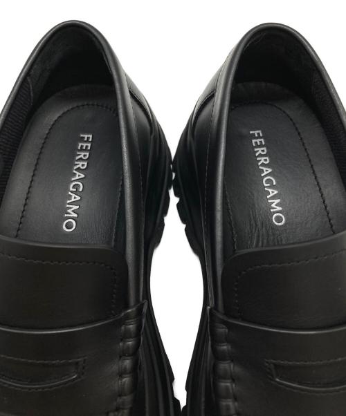 Ferragamo（フェラガモ）Ferragamo (フェラガモ) ペニーローファー/0784417 ブラック サイズ:8Mの古着・服飾アイテム