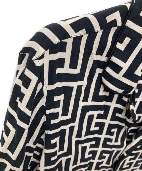 BALMAIN（バルマン）BALMAIN (バルマン) Macro Monogram Pyjama Shirt/HN011VD01 ブラック サイズ:39の古着・服飾アイテム