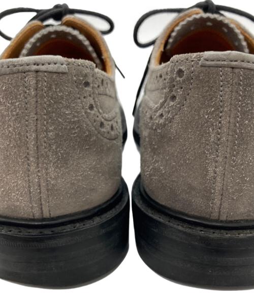 Tricker's（トリッカーズ）Tricker's (トリッカーズ) BOURTON スウェードウィングチップシューズ/884631 グレー サイズ:8.5の古着・服飾アイテム