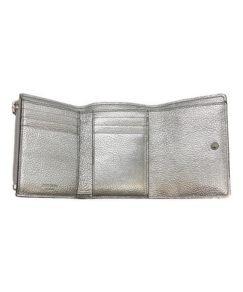 JIMMY CHOO（ジミーチュウ）JIMMY CHOO (ジミーチュウ) 3つ折り財布 シルバーの古着・服飾アイテム