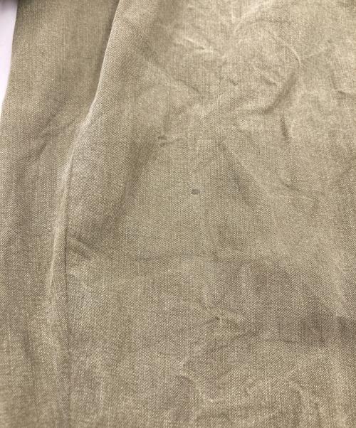 ISSEY MIYAKE MEN（イッセイミヤケメン）ISSEY MIYAKE MEN (イッセイミヤケメン) ドレープベルテッドパンツ グリーン サイズ:3の古着・服飾アイテム