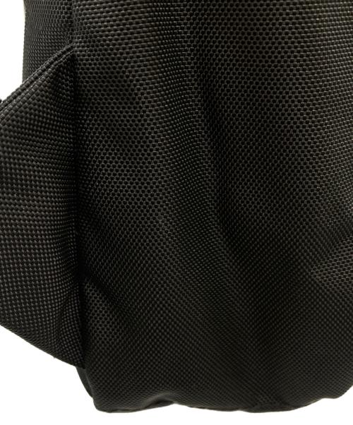 THE NORTH FACE（ザ ノース フェイス）THE NORTH FACE (ザ ノース フェイス) Shuttle Daypack Slim/NM82215 ブラックの古着・服飾アイテム