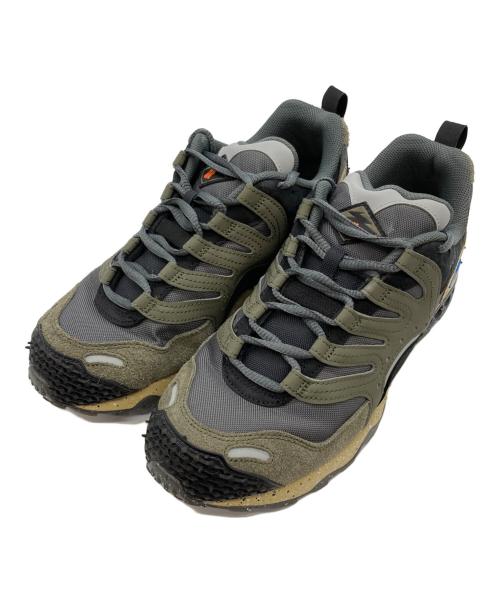 NIKE（ナイキ）NIKE (ナイキ) UNDEFEATED (アンディフィーテッド) Air Terra Humara カーキ サイズ:27.5の古着・服飾アイテム