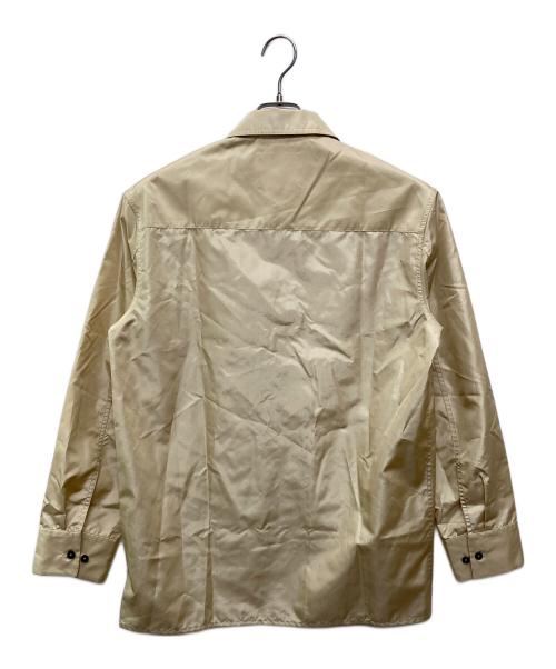 JIL SANDER（ジルサンダー）JIL SANDER (ジルサンダー) レザーパッチロングシャツ ベージュ サイズ:38の古着・服飾アイテム