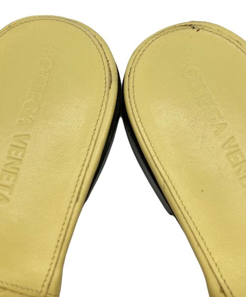BOTTEGA VENETA（ボッテガベネタ）BOTTEGA VENETA (ボッテガベネタ) FLAT LIDO BV SANDALS イエロー サイズ:35の古着・服飾アイテム