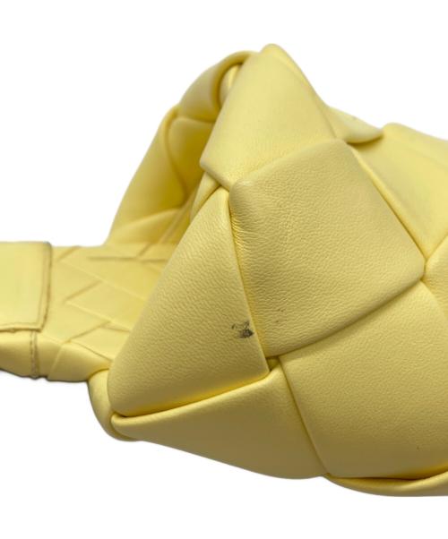 BOTTEGA VENETA（ボッテガベネタ）BOTTEGA VENETA (ボッテガベネタ) FLAT LIDO BV SANDALS イエロー サイズ:35の古着・服飾アイテム