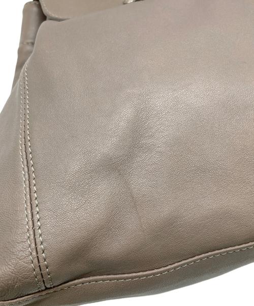 LONGCHAMP（ロンシャン）LONGCHAMP (ロンシャン) ル・プリアージュ キュイールレザーリュック ベージュの古着・服飾アイテム
