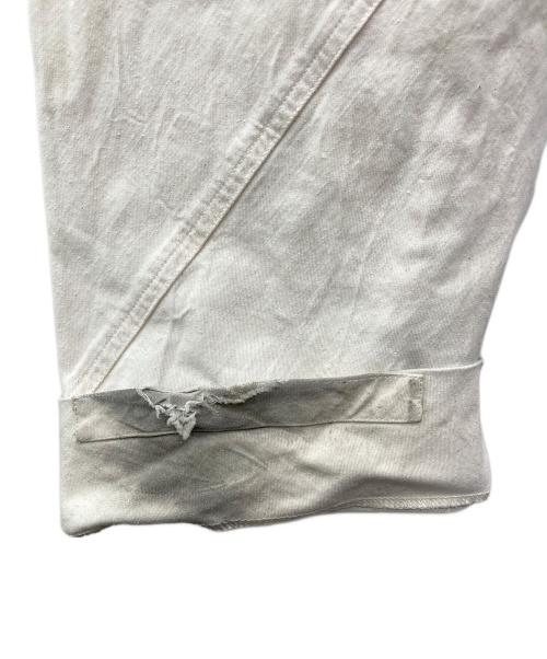ISSEY MIYAKE MEN（イッセイミヤケメン）ISSEY MIYAKE MEN (イッセイミヤケメン) ツイストコットンドリルパンツ アイボリー サイズ:Ｍの古着・服飾アイテム