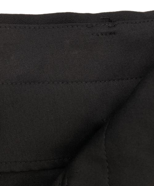 Yohji Yamamoto pour homme（ヨウジヤマモト プールオム）Yohji Yamamoto pour homme (ヨウジヤマモト プールオム) WOOL GABARDINE 2TUCKS PANTS ブラック サイズ:4の古着・服飾アイテム
