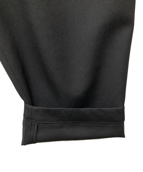 Yohji Yamamoto pour homme（ヨウジヤマモト プールオム）Yohji Yamamoto pour homme (ヨウジヤマモト プールオム) WOOL GABARDINE 2TUCKS PANTS ブラック サイズ:4の古着・服飾アイテム