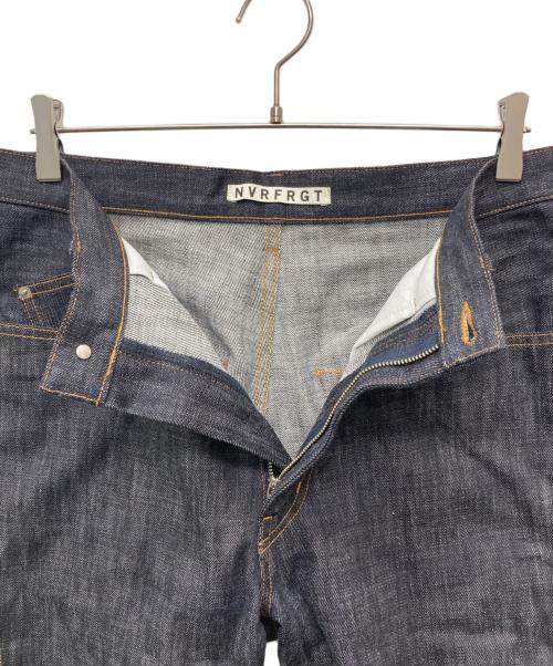 NVRFRGT（ネヴァーフォーゲット）NVRFRGT (ネヴァーフォーゲット) 3D TWISTED WIDE LEG JEANS インディゴ サイズ:2の古着・服飾アイテム